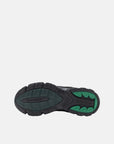 baskes-neo-tech-lacoste-noir-homme-dessous