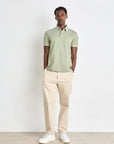 polo-boss-homme-vert-clair-porte