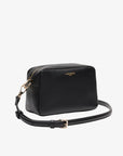 sac-bandouliere-lacoste-noir-pose-nf5100ph-0