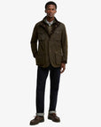 veste-ogston-barbour-homme-kaki-MWX0700OL51-porte