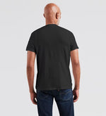 Charger l&#39;image dans la galerie, T-shirt col V Levi&#39;s noir en coton pur homme | Georgespaul
