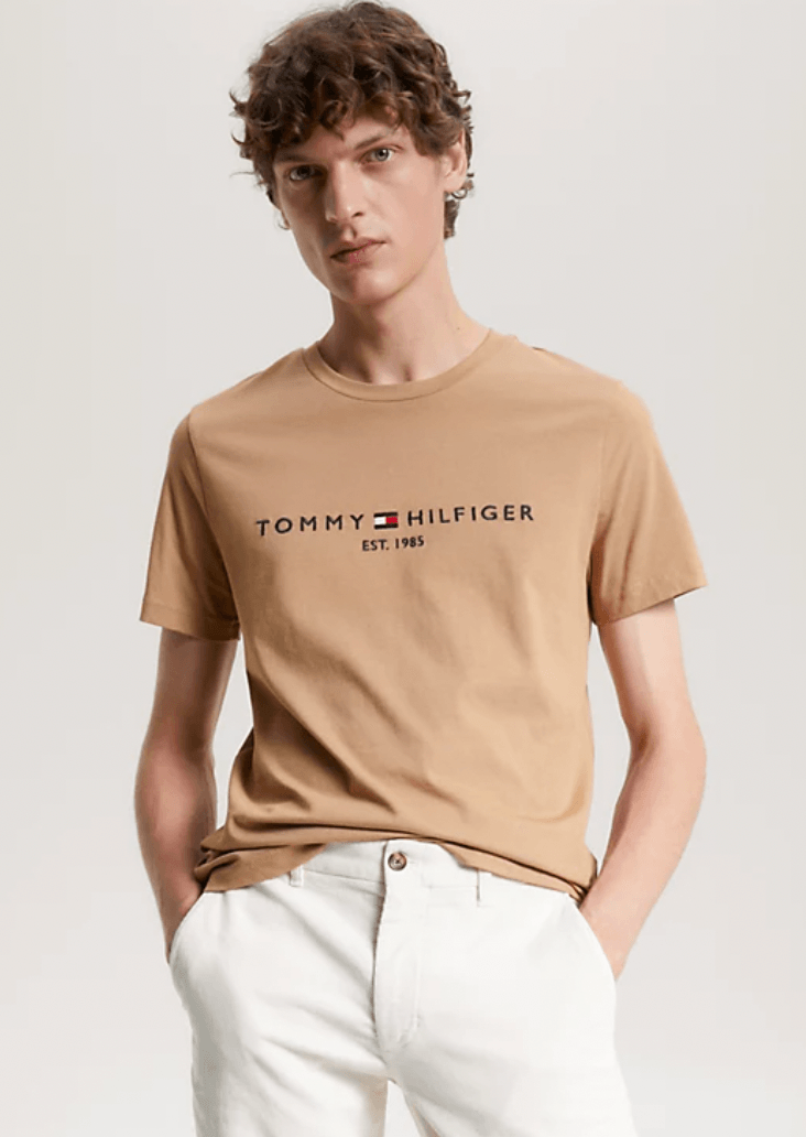 T-Shirt Tommy Hilfiger ajusté marron en coton bio - Georgespaul