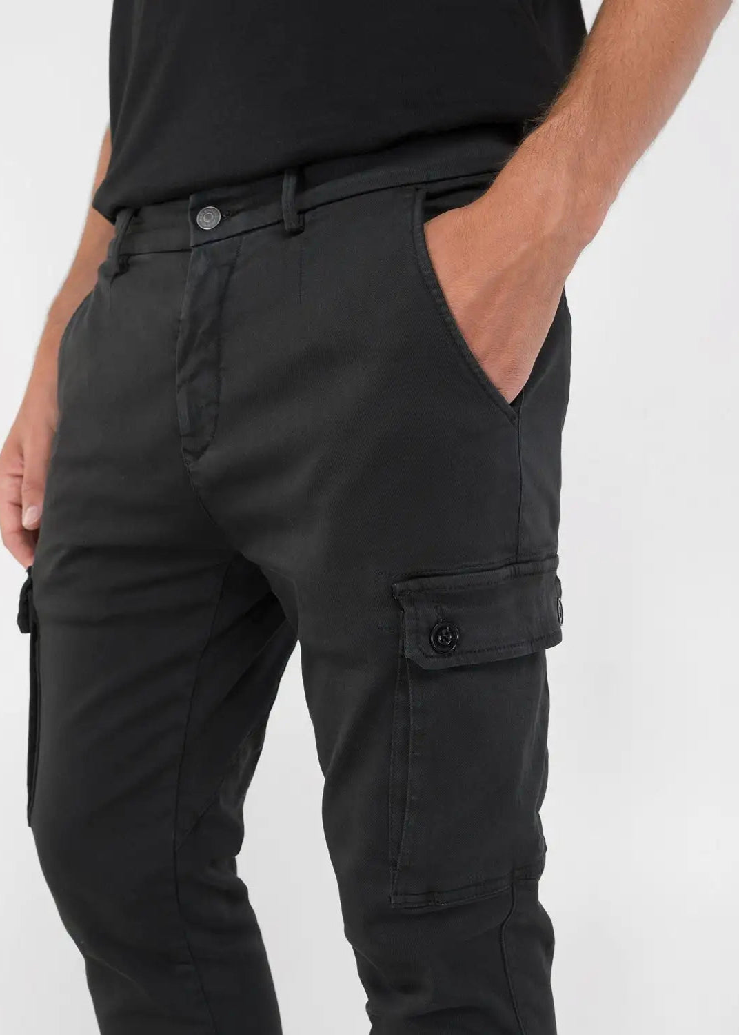 Pantalon cargo Replay noir pour homme | Georgespaul 