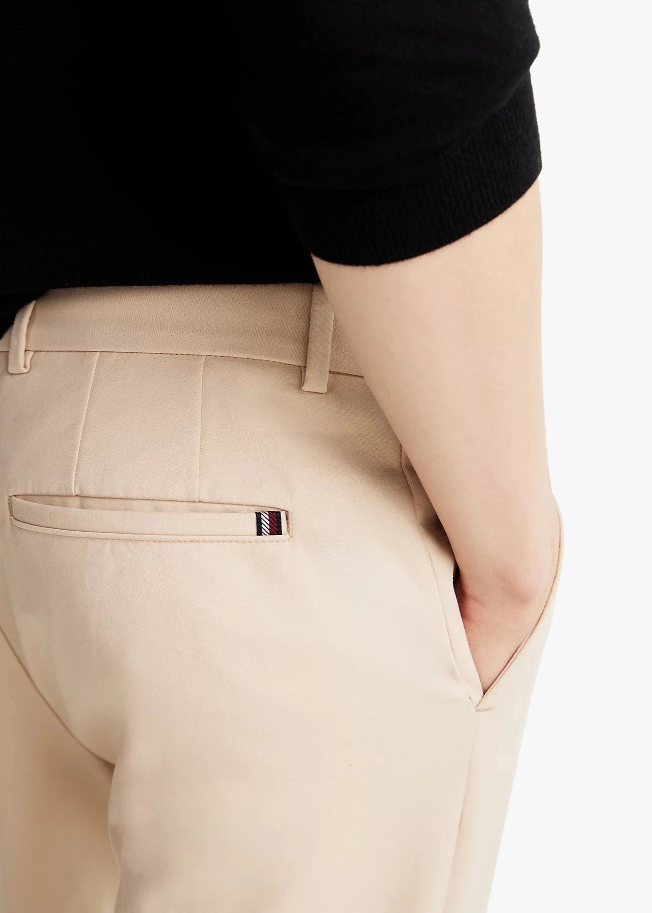 Pantalon chino Tommy Hilfiger beige | Georgespaul  