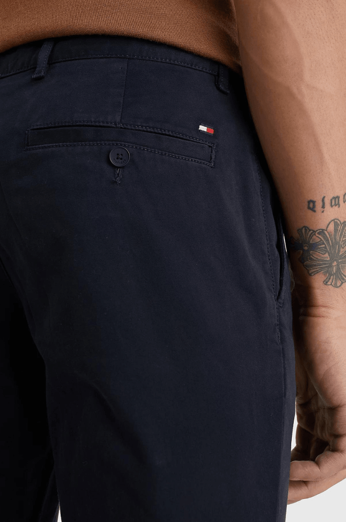 Pantalon chino Tommy Hilfiger slim marine coton bio - Georgespaul