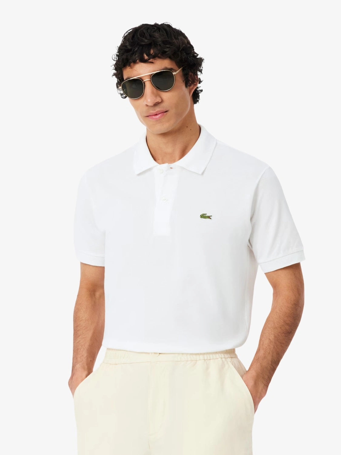 Polo-blanc-Lacoste-L1212-00-001-buste