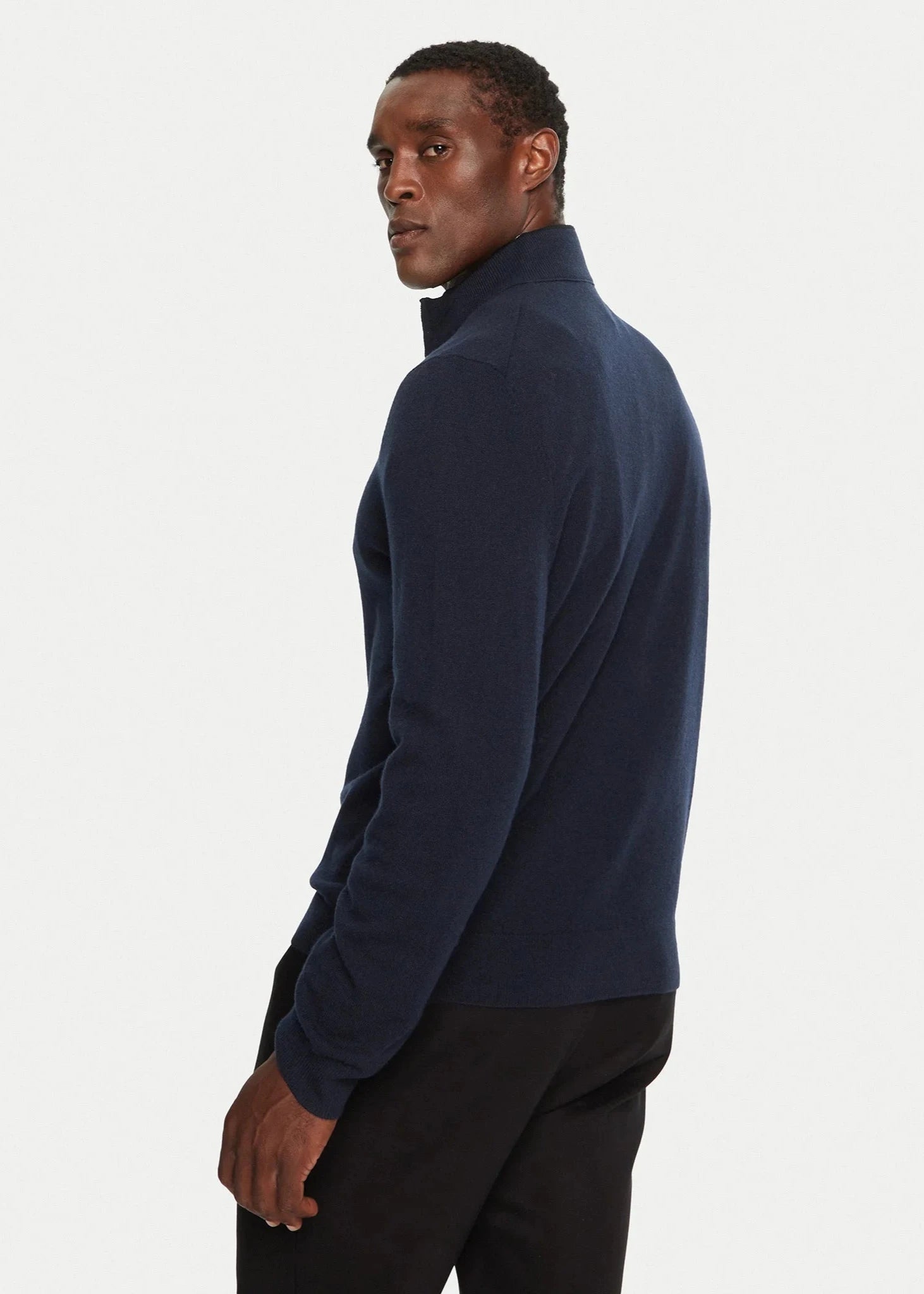 Pull camionneur BOSS marine en laine pour homme | Georgespaul