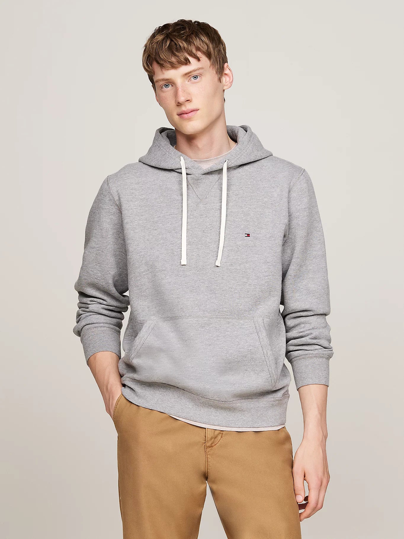 Sweat à capuche Tommy Hilfiger gris pour homme | Georgespaul