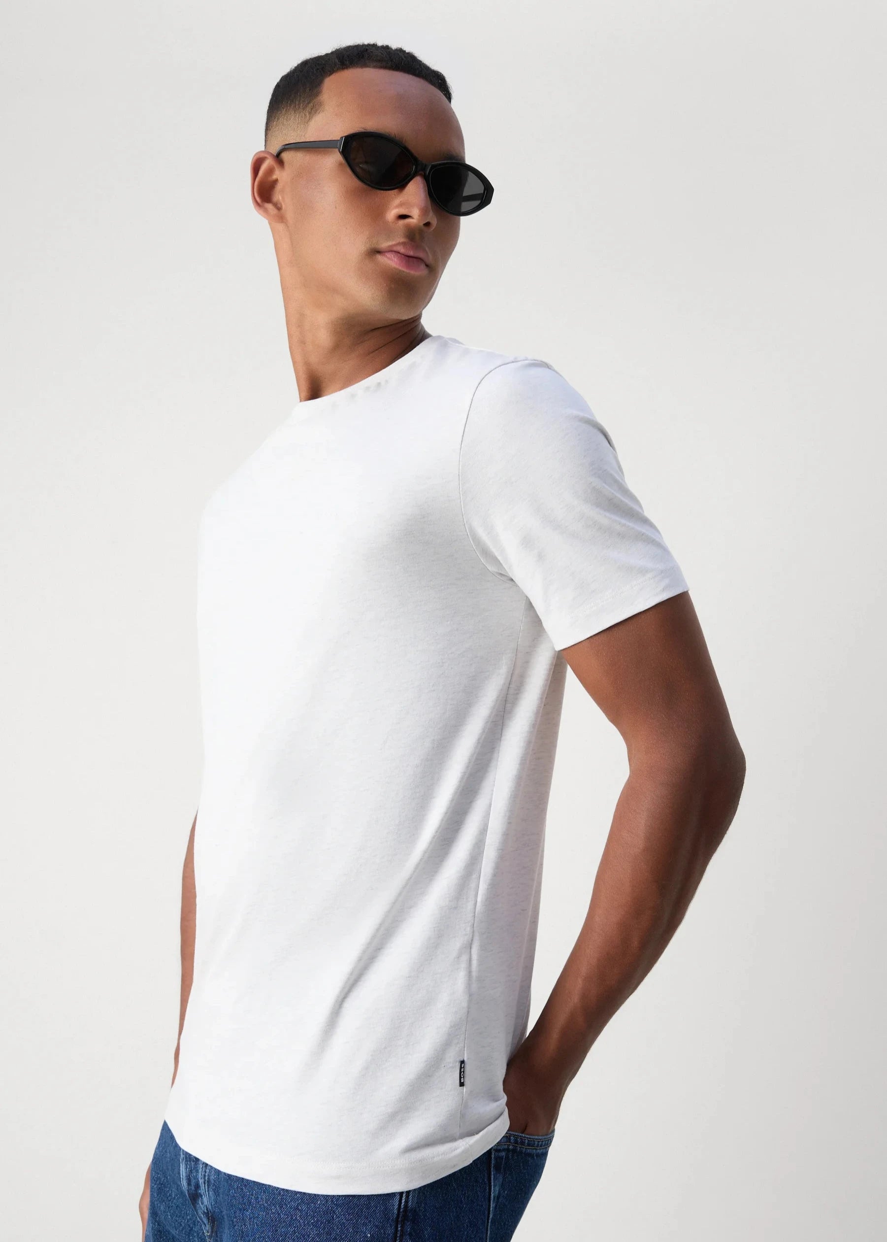 T-Shirt BOSS blanc pour homme | Georgespaul