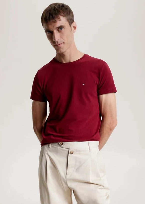T-Shirt homme Tommy Hilfiger ajusté bordeaux en coton bio I Georgespaul