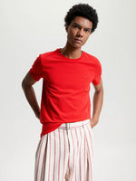Charger l&#39;image dans la galerie, T-Shirt homme Tommy Hilfiger ajusté rouge coton bio stretch I Georgespaul
