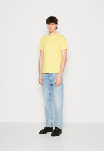 Charger l&#39;image dans la galerie, T-Shirt BOSS jaune
