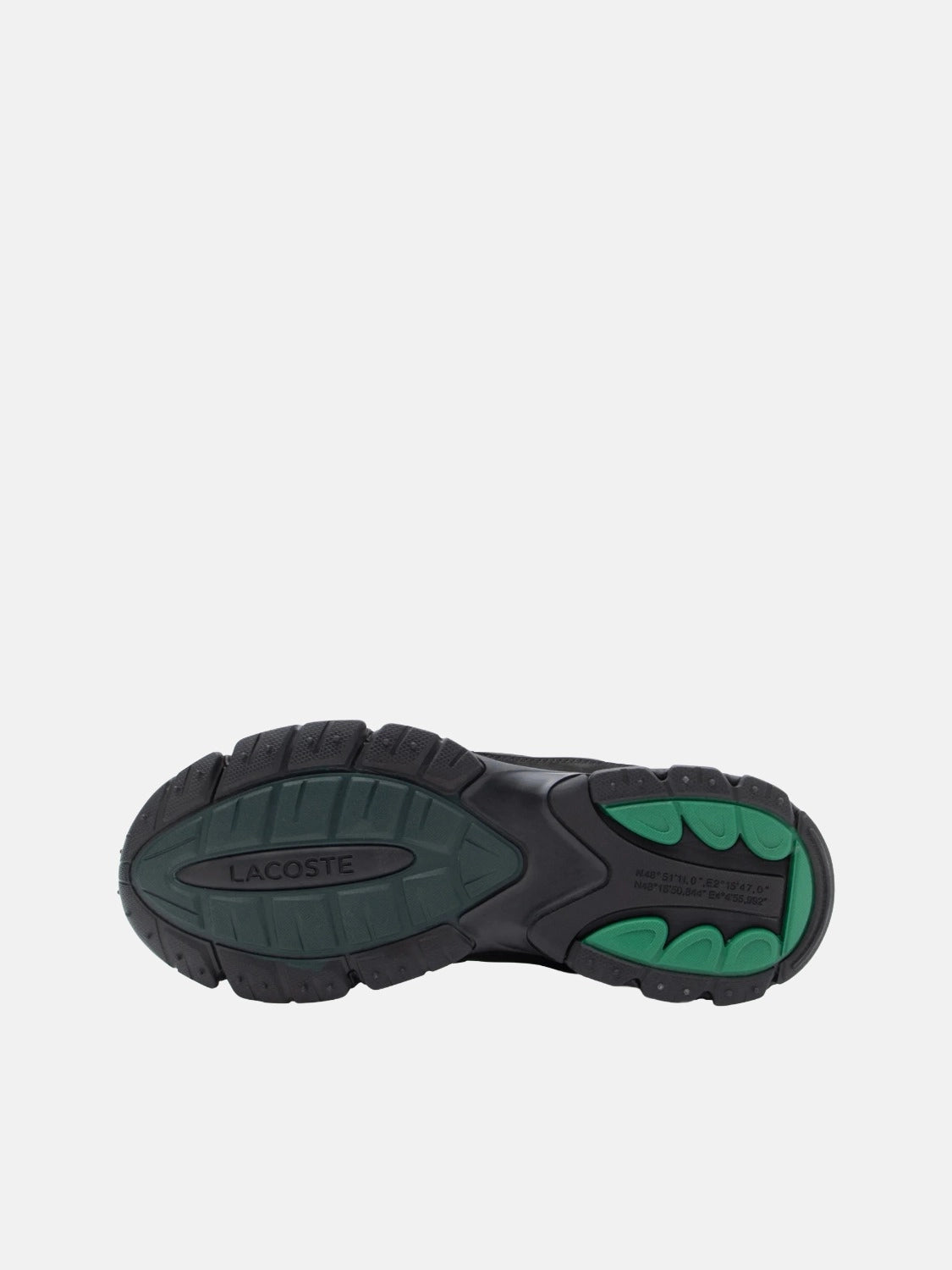 baskes-neo-tech-lacoste-noir-homme-dessous