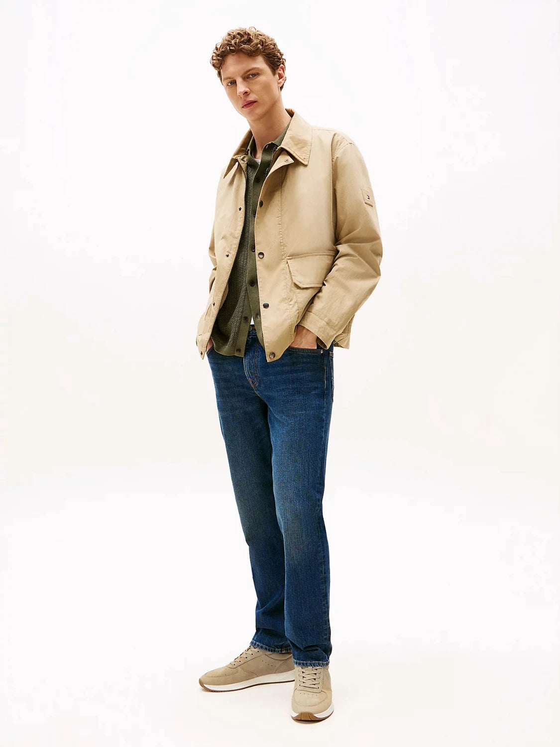 baskets-tommy-hilfiger-daim-homme-beige-porte