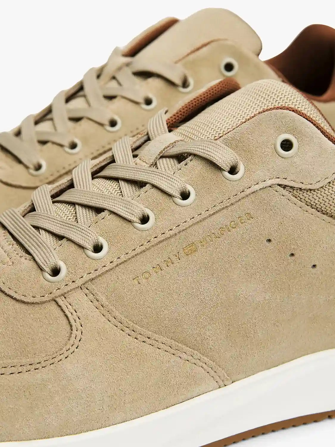 baskets-tommy-hilfiger-daim-homme-beige-zoom