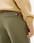 bermuda-chino-tommy-hilfiger-homme-DM0DM22852M1L-zoom
