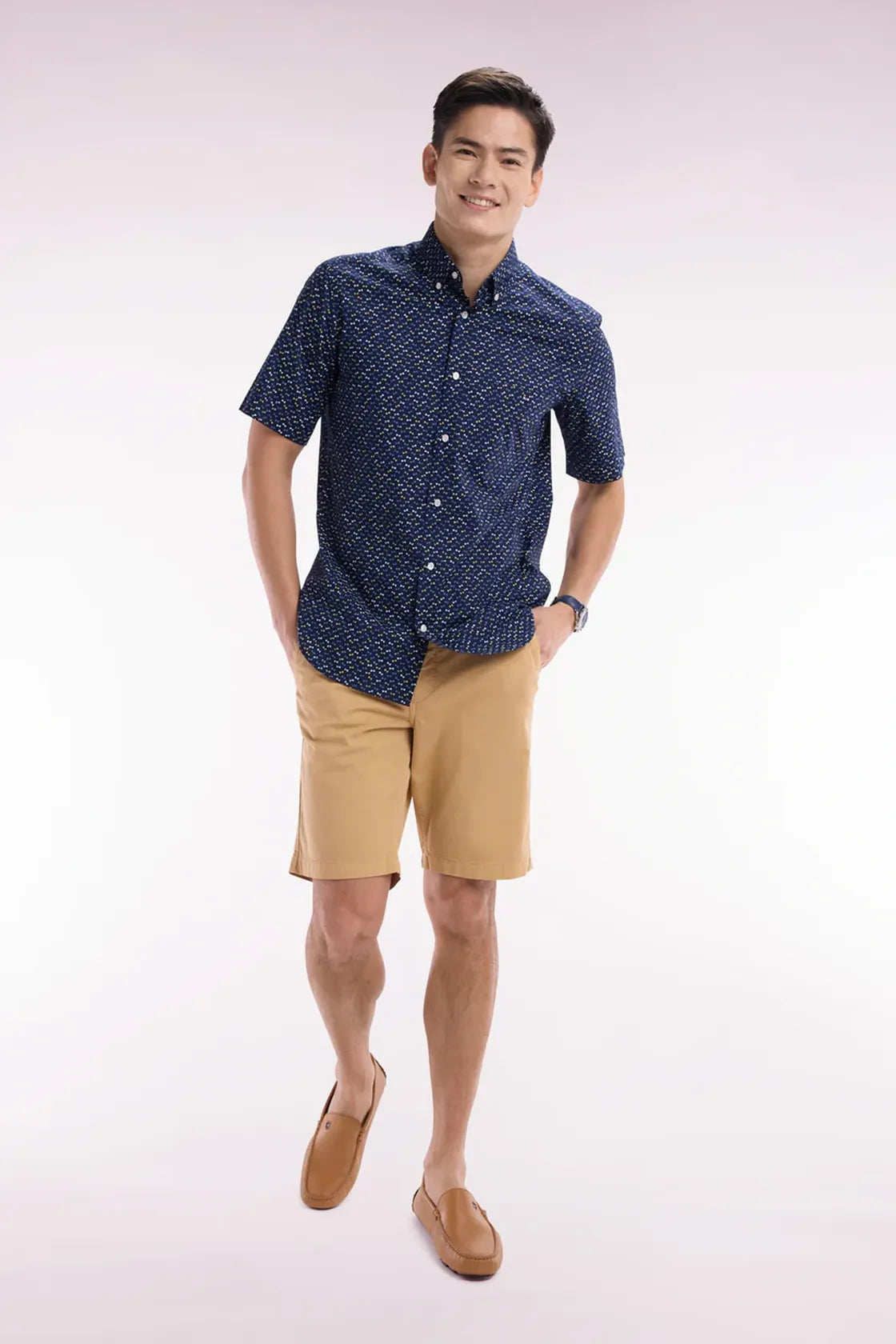 bermuda-eden-park-homme-beige-porte