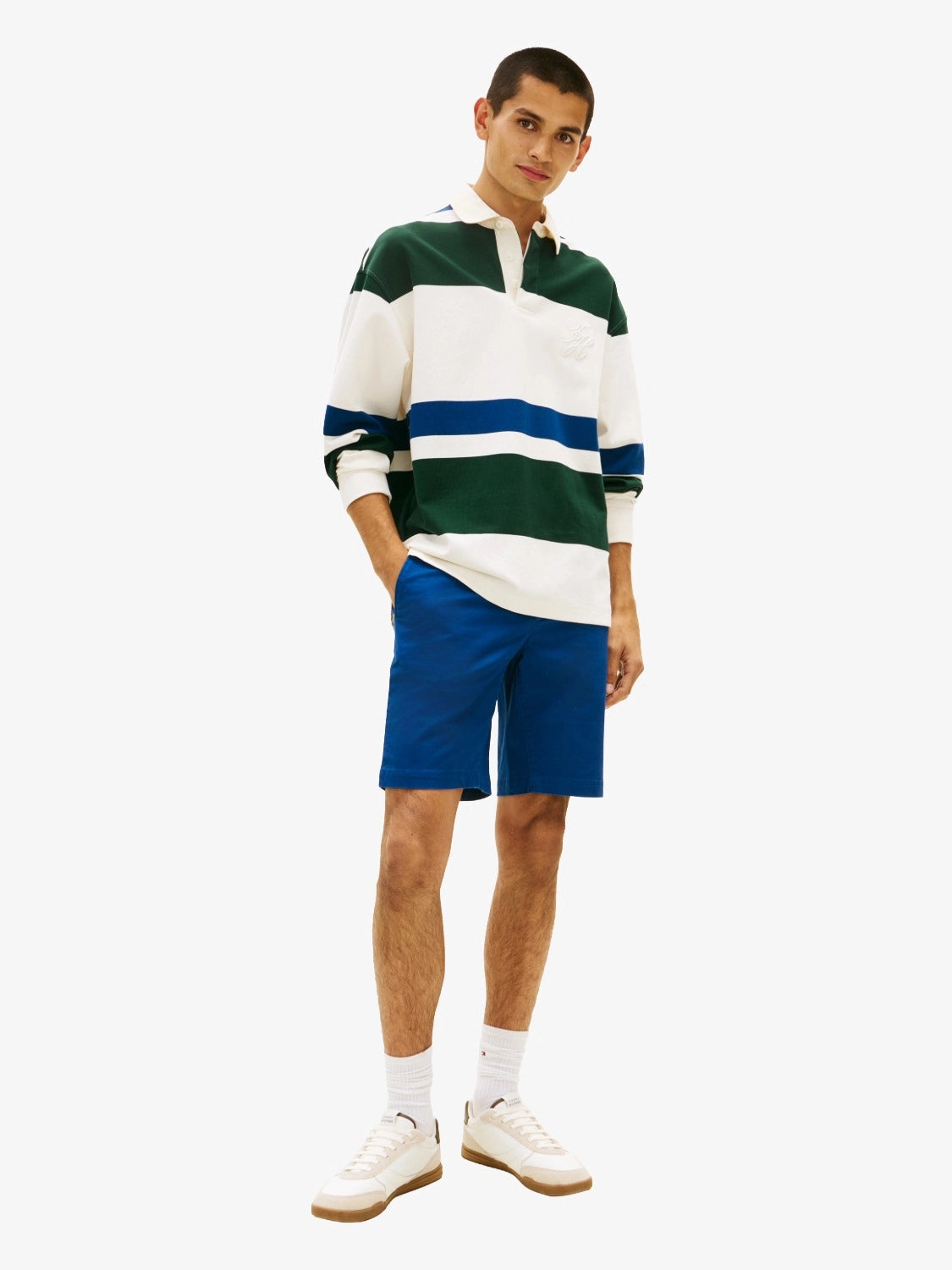 bermuda-tommy-hilfiger-bleu-homme-MW0MW42351C3I-porte