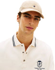 casquette-tommy-hilfiger-beige-AM0AM14099ACC-porte