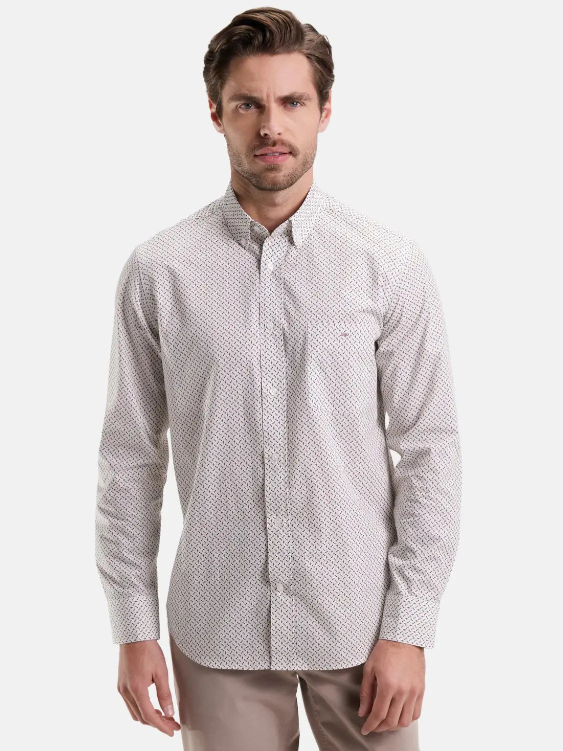 chemise-eden-park-motifs-blanche-homme-face