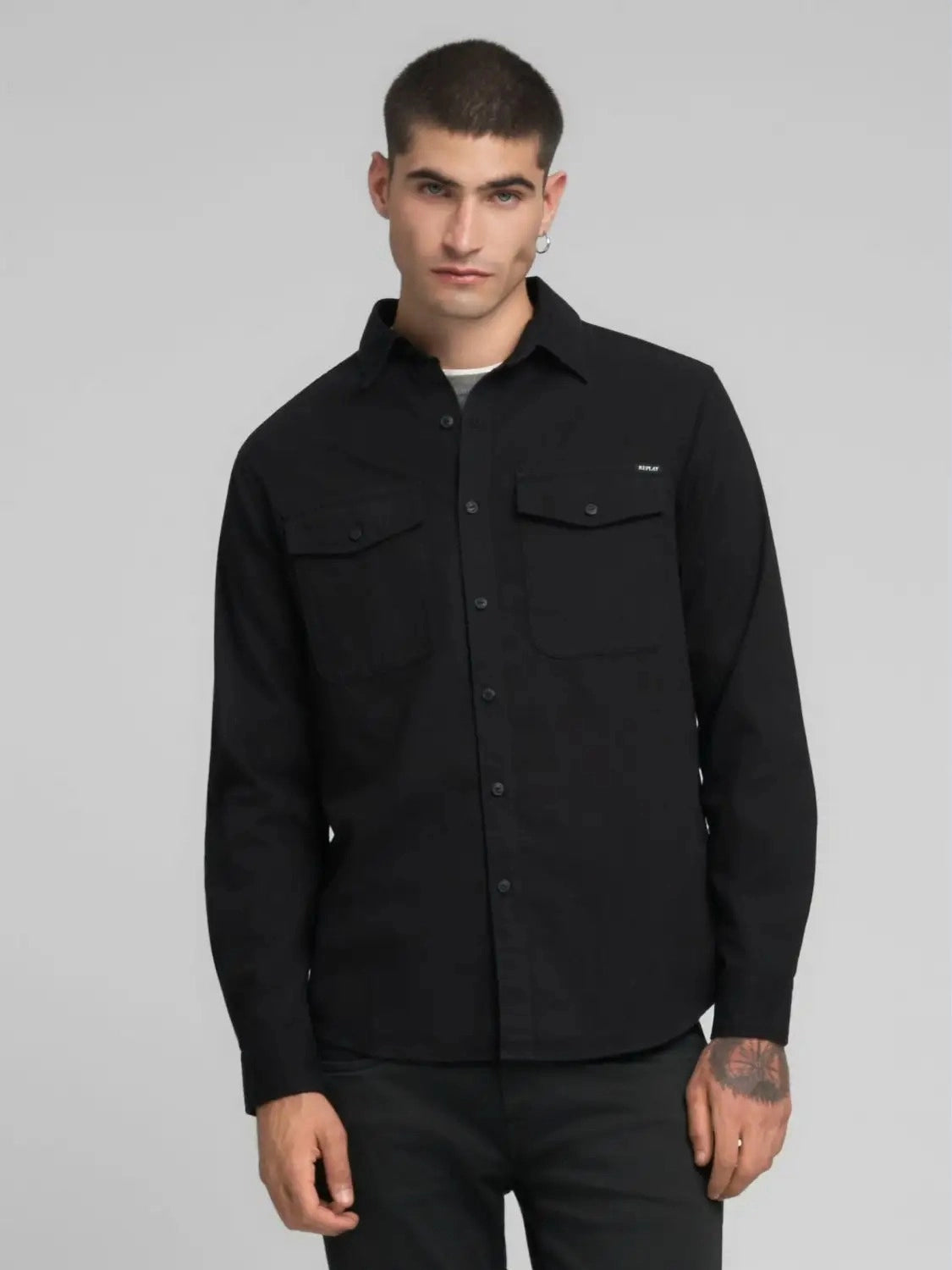 chemise-jean-replay-noire-homme-face