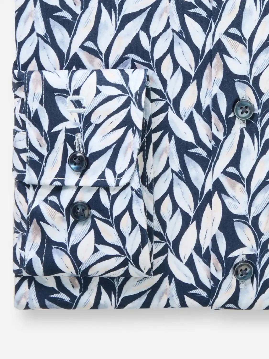 chemise-motifs-olymp-droite-13461418-poignet