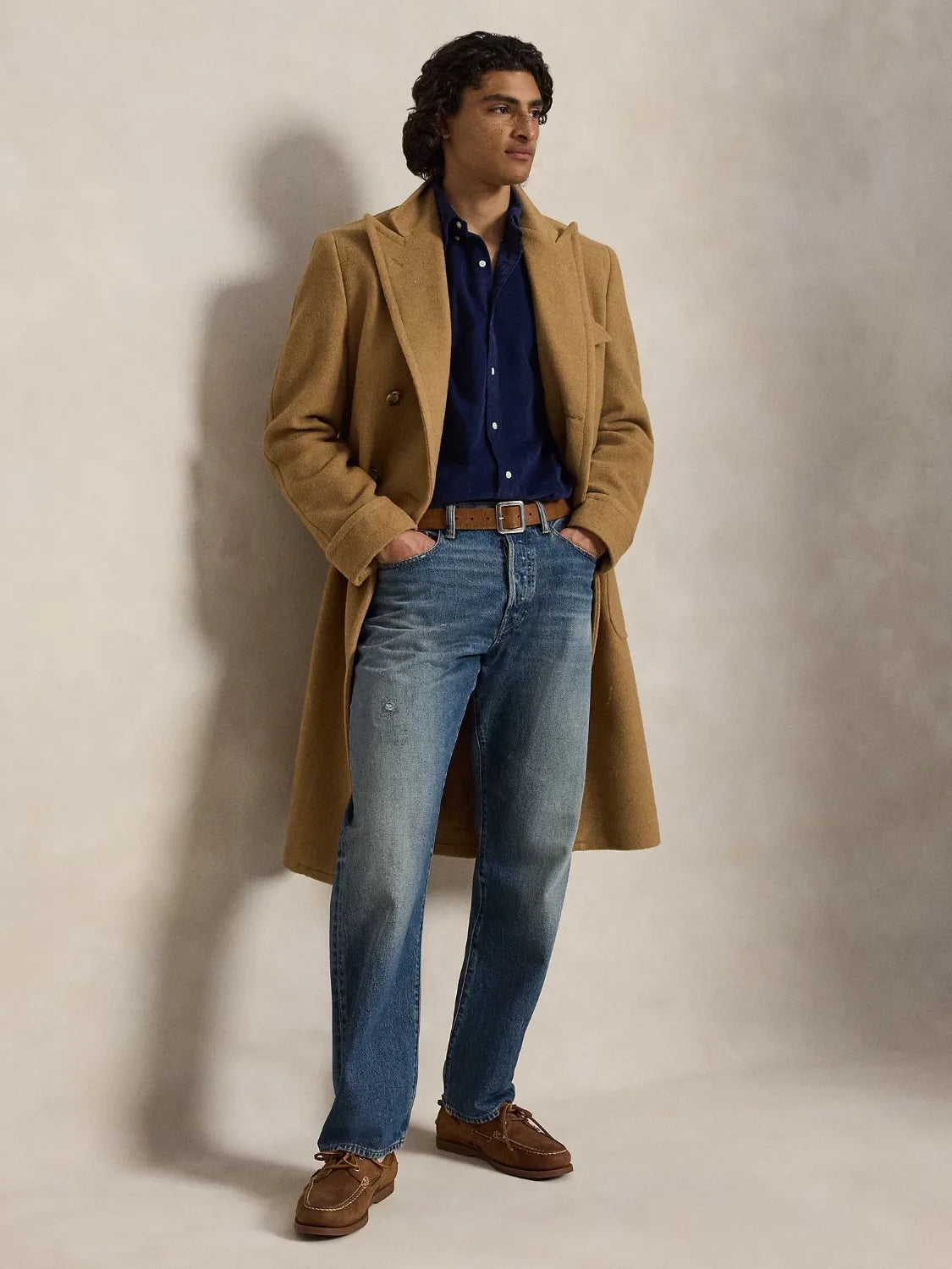 chemise-ralph-lauren-marine-velours-homme-710853123506-porte