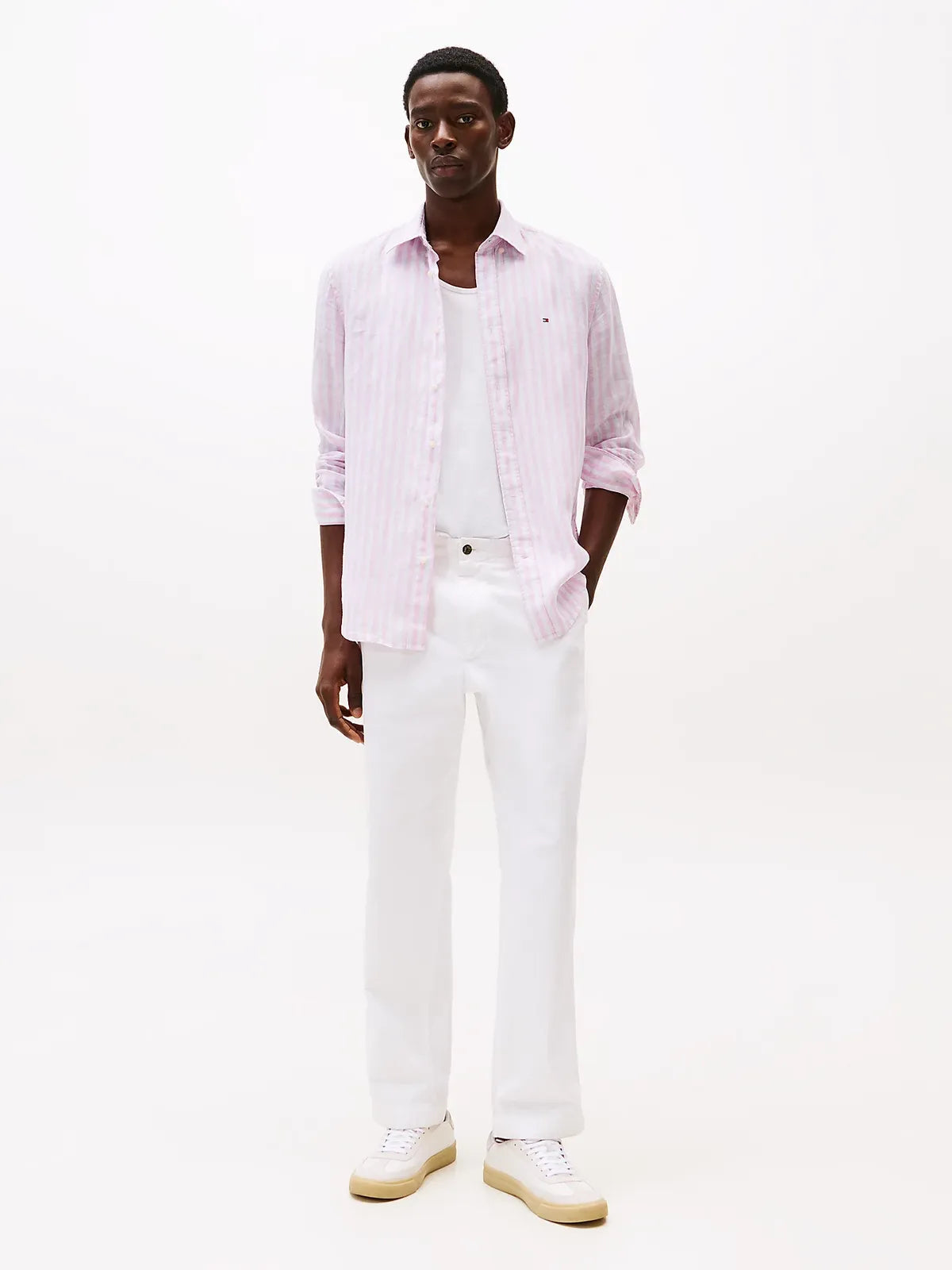 chemise-rayee-tommy-hilfiger-homme-rose-porte