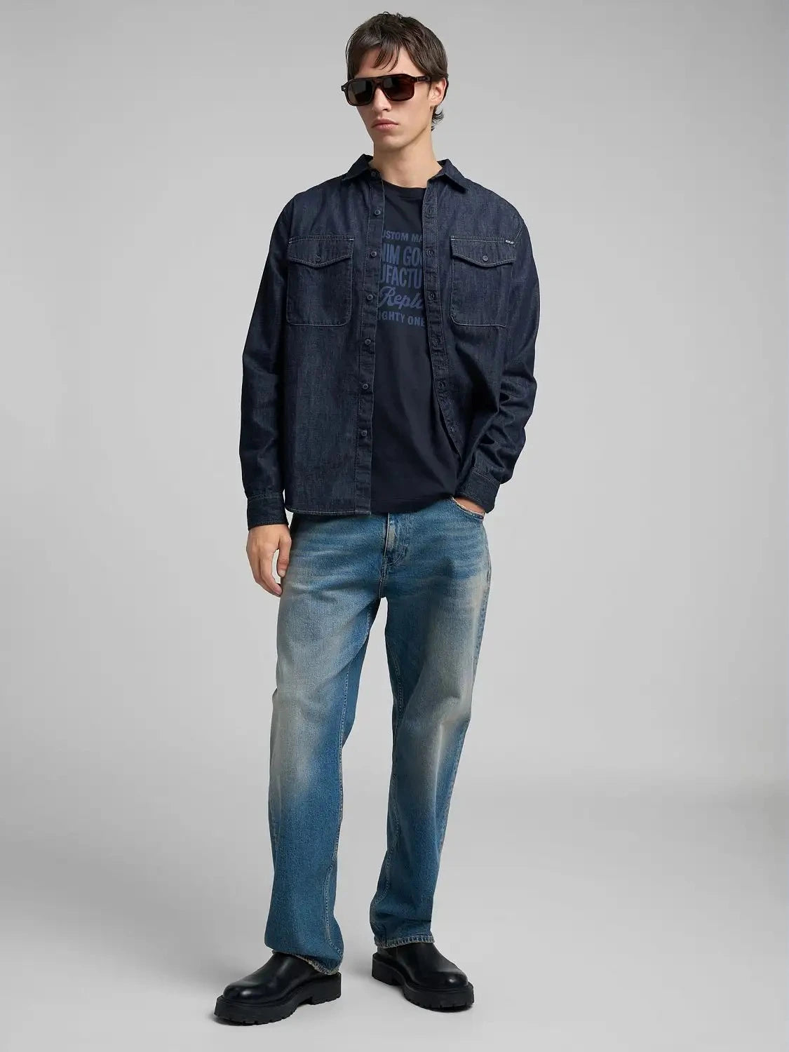 chemise-replay-jean-marine-homme-porte