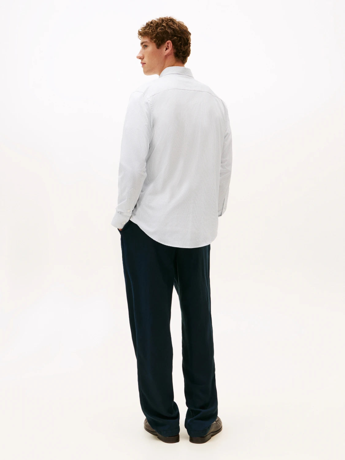 chemise-tommy-hilfiger-blanche-homme-dos