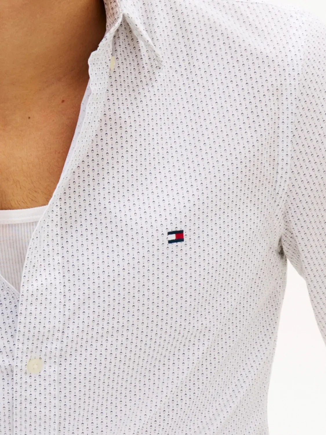 chemise-tommy-hilfiger-blanche-mw0mw424600k4-zoom