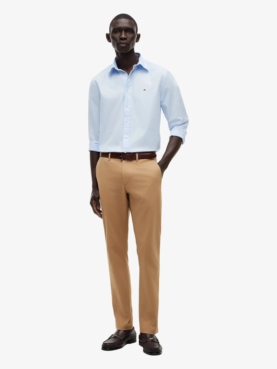 chemise-tommy-hilfiger-bleue-homme-MW0MW39988C3Q-porte
