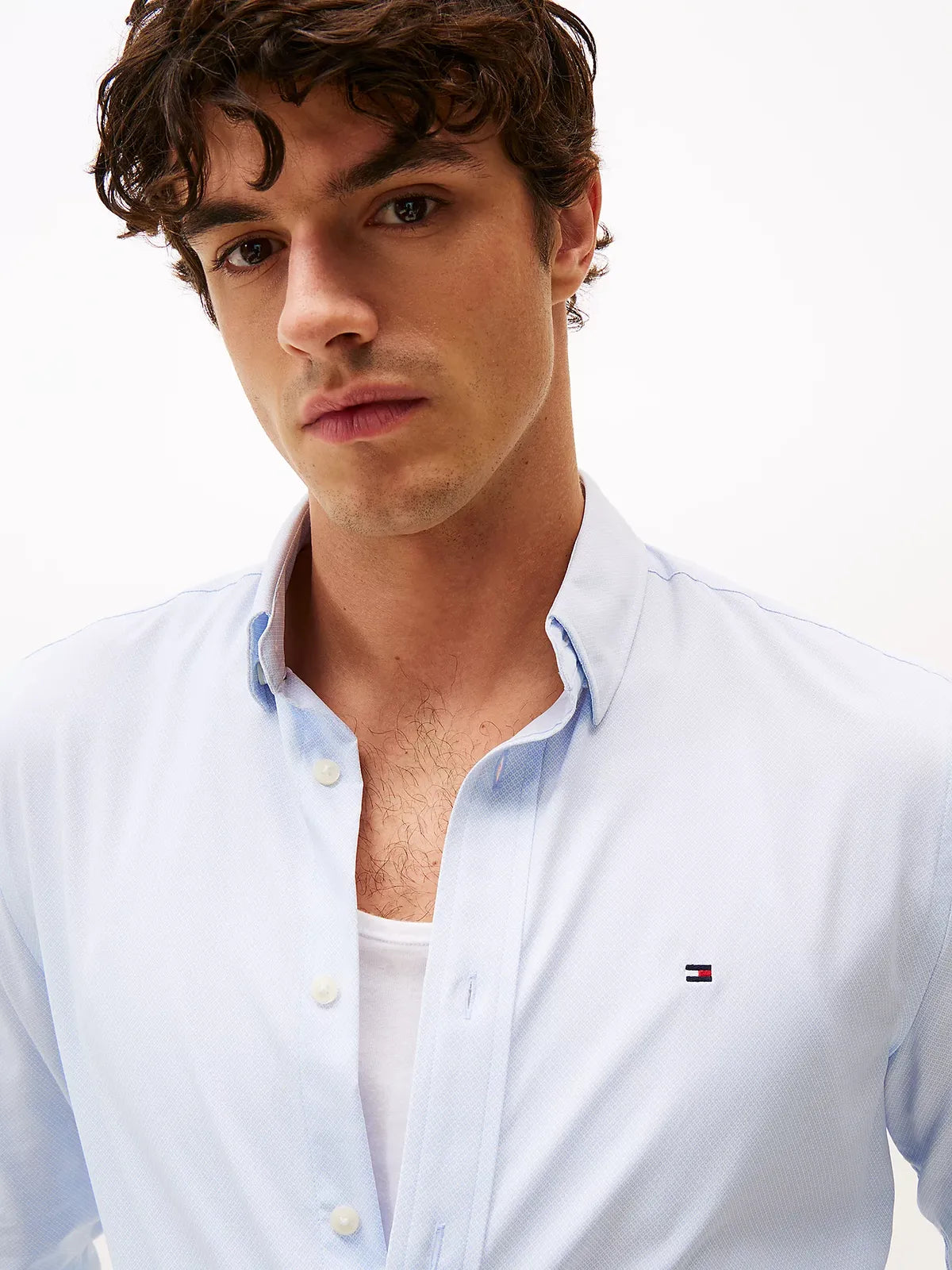 chemise-tommy-hilfiger-homme-bleu-zoom