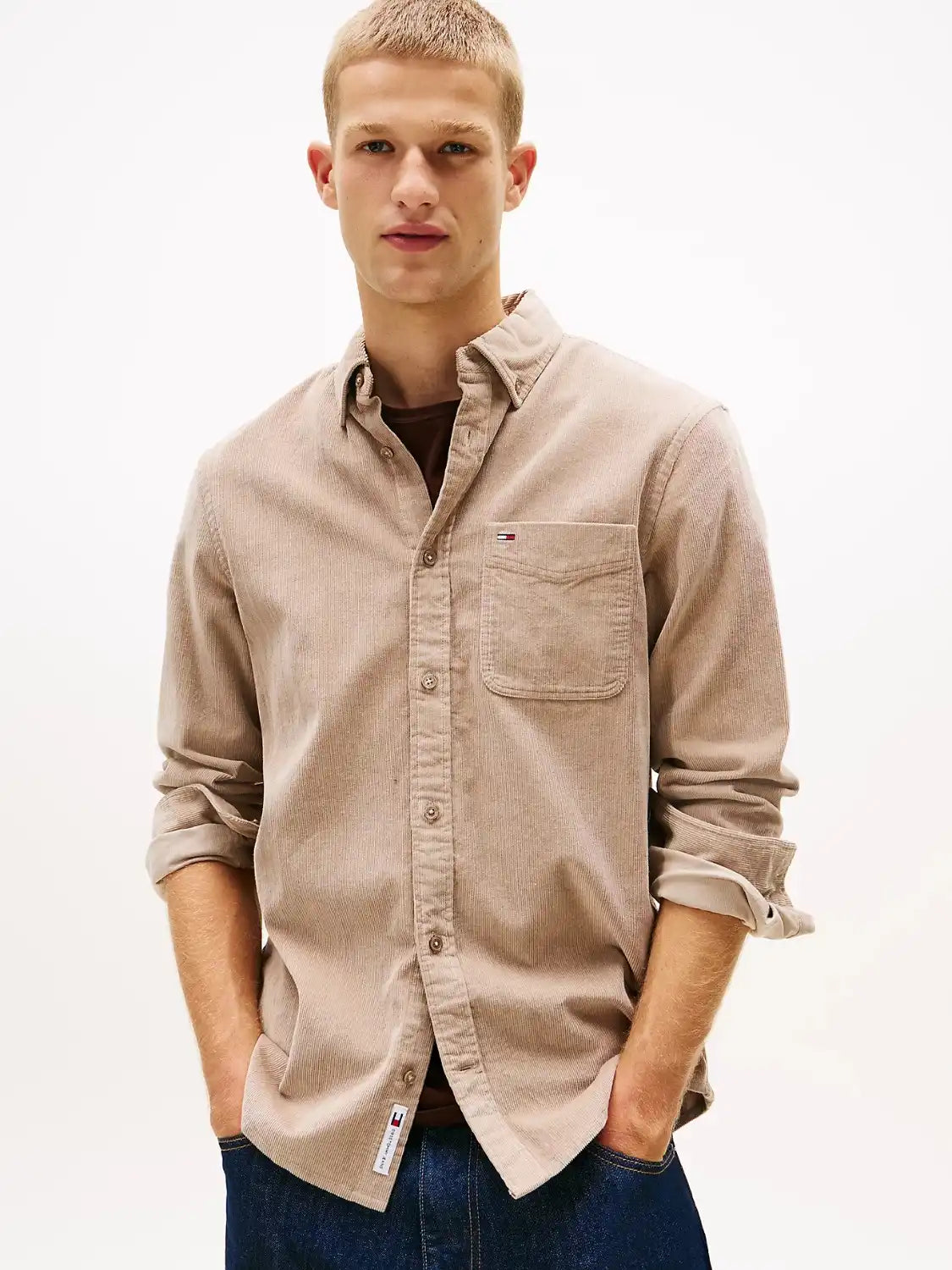 chemise-tommy-jeans-velours-beige-homme-face