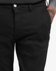 chino-relay-homme-noir-M9627E.000.8366197 040-zoom-poche