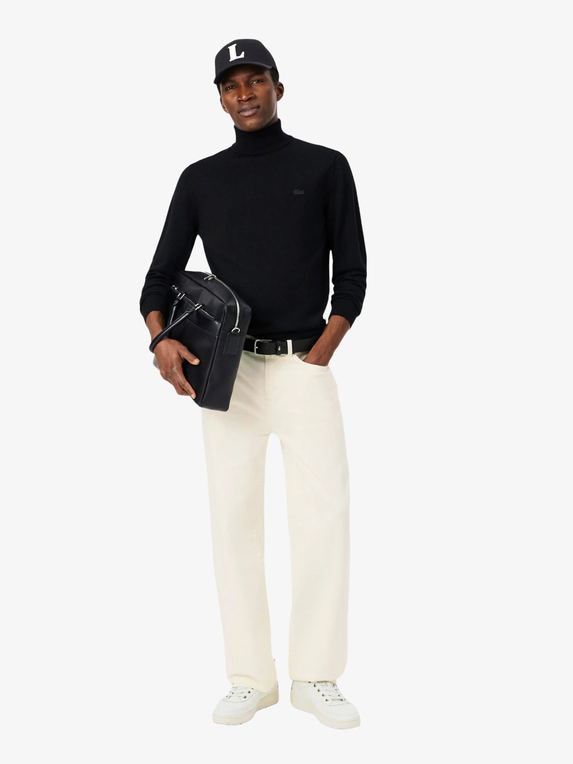col-roule-lacoste-noir-porte-ah1959-00-031