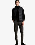 doduoune-sans-manches-ralph-lauren-noir-homme-porte