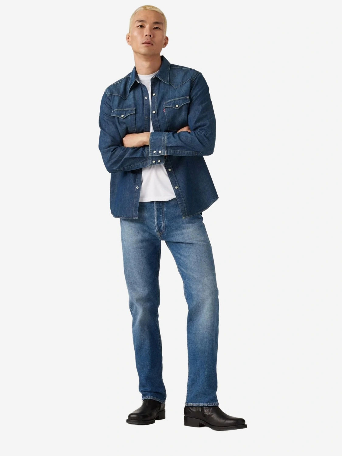 jean-501-levis-homme-bleu-porte