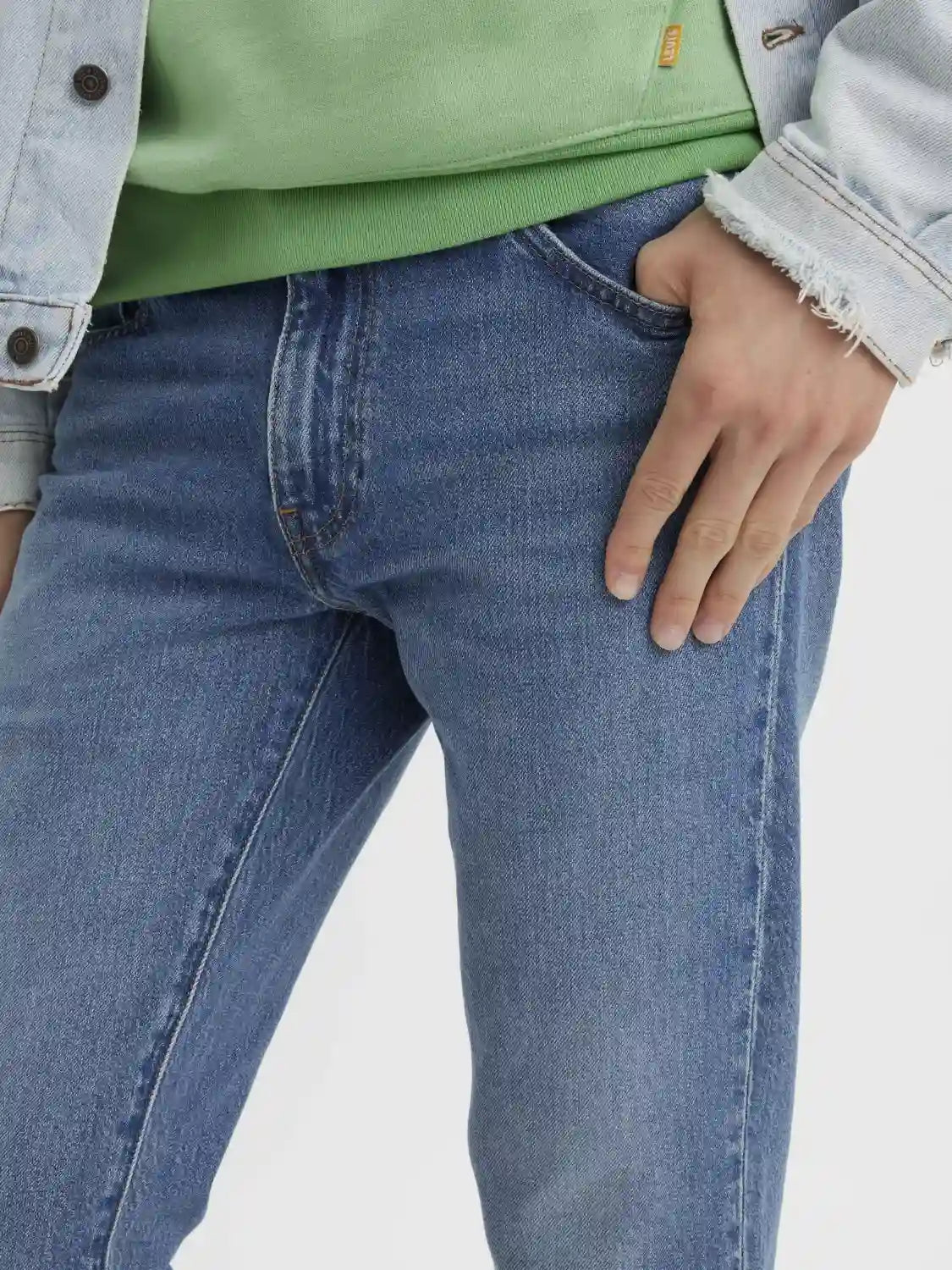 jean-511-levis-bleu-045115834-zoom