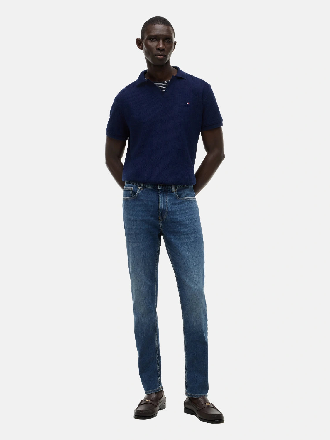 jean-tommy-hilfiger-bleu-coton-porte