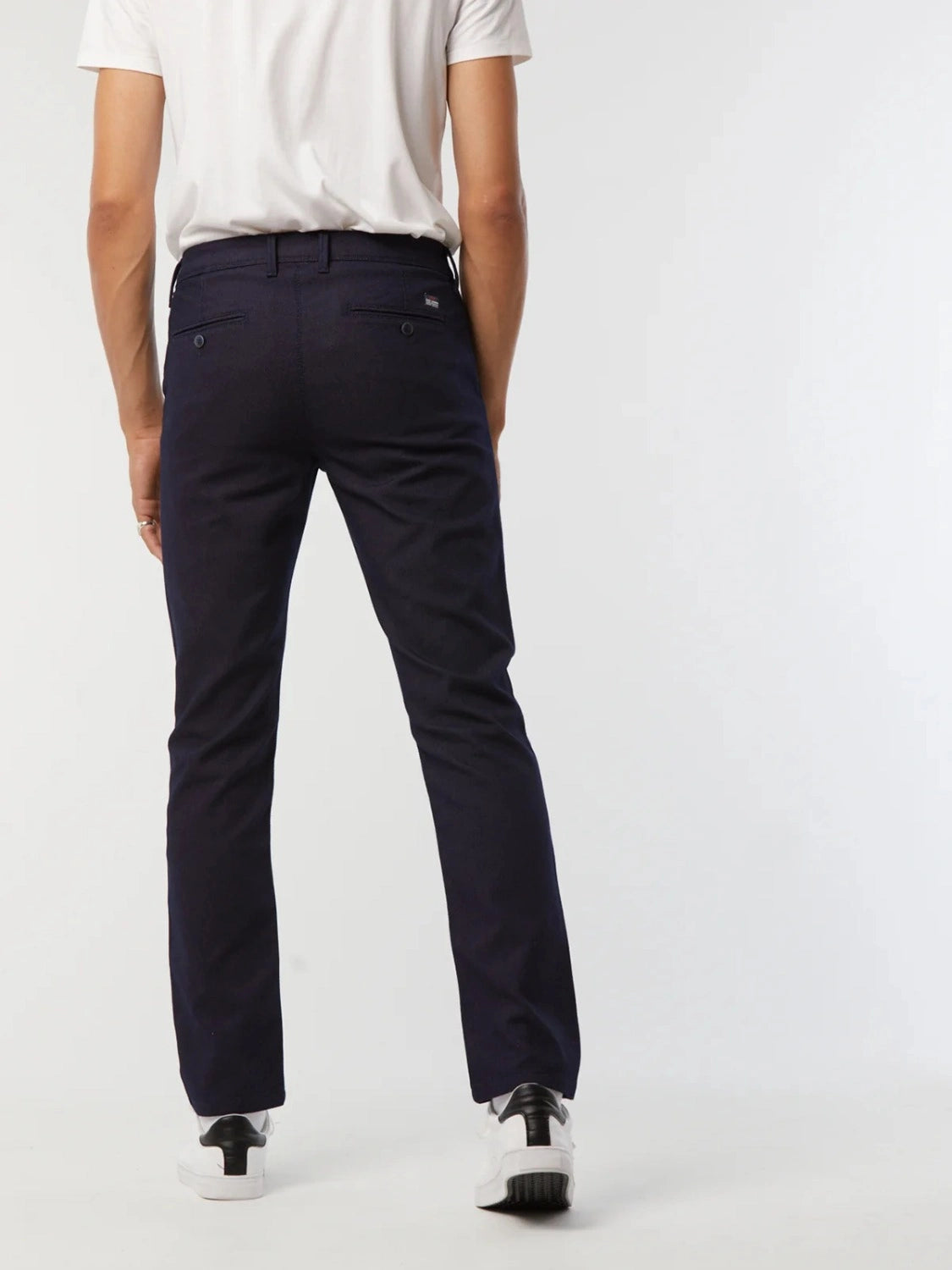 pantalon-chino-lee-cooper-galantf012243-dos