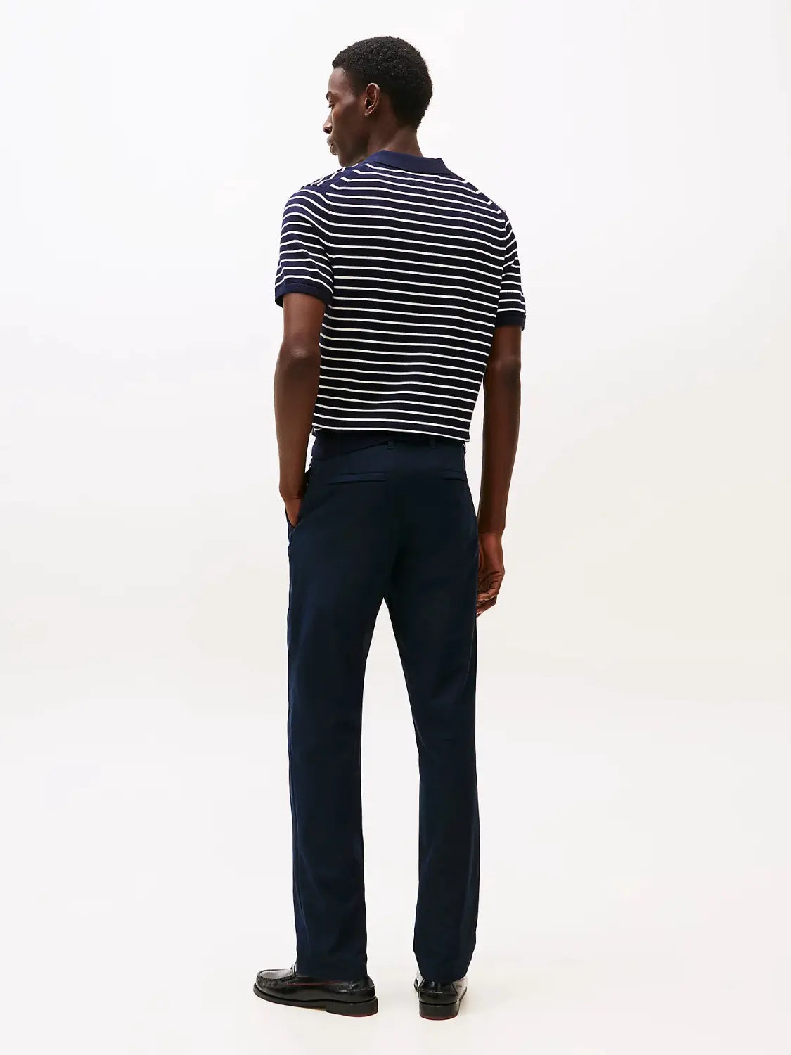 pantalon-chino-tommy-hifilger-homme-marine-dos