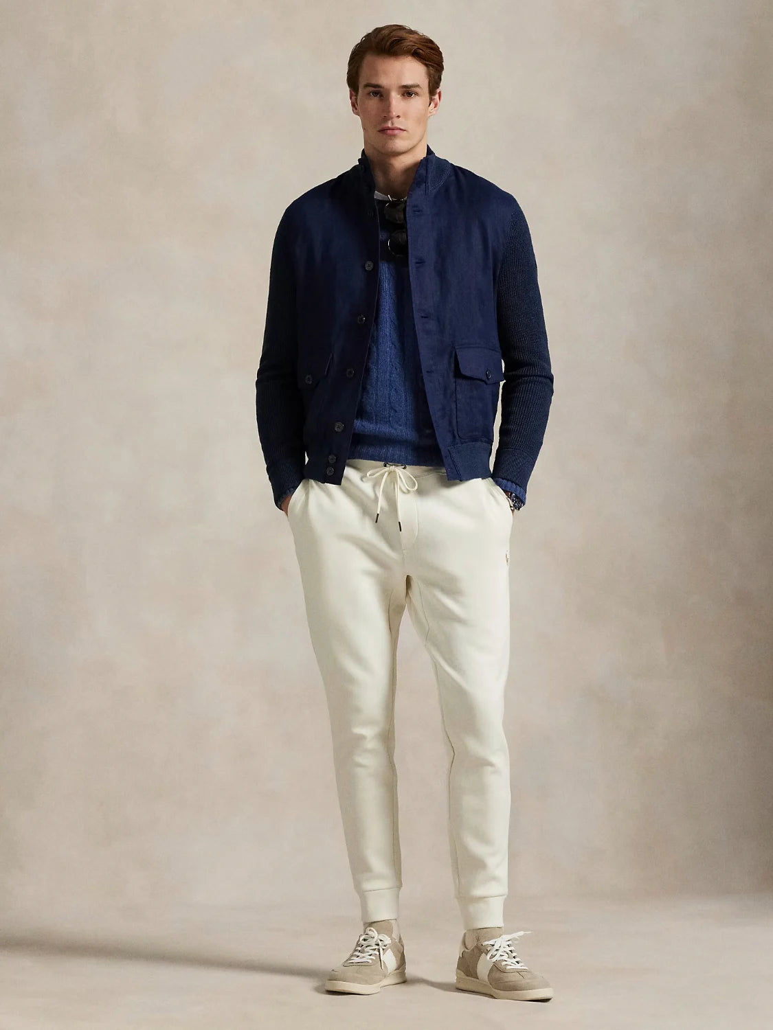 pantalon-jogging-ralph-lauren-beige-homme-porte