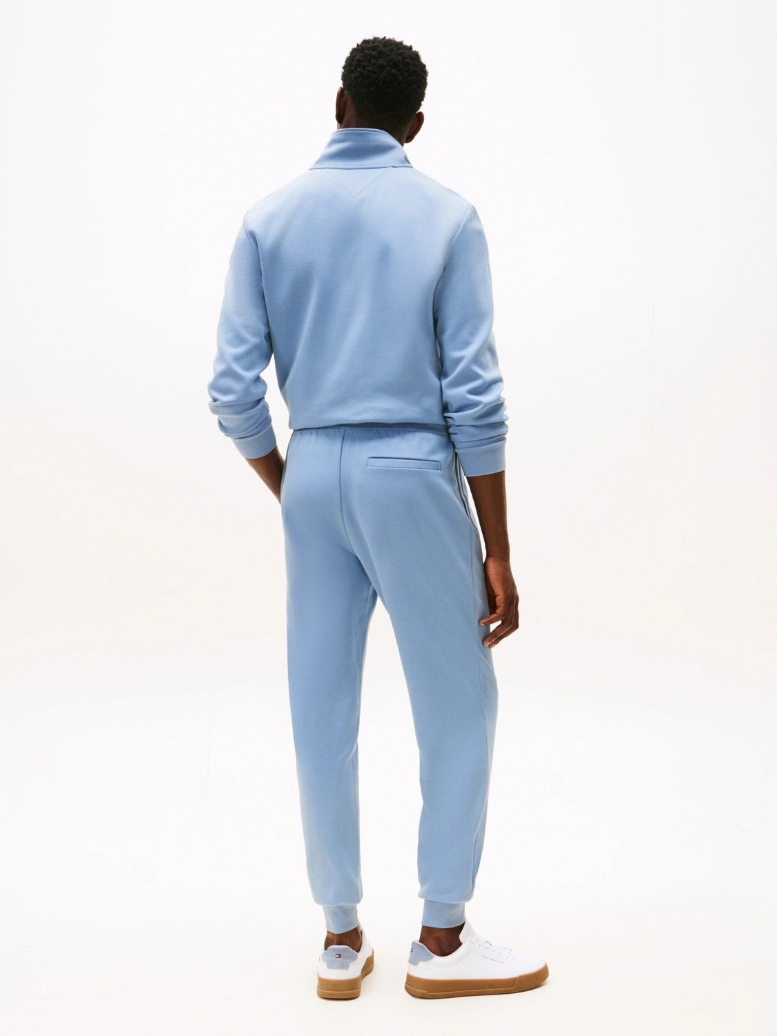 pantalon-jogging-tommy-hilfiger-bleu-homme-dos