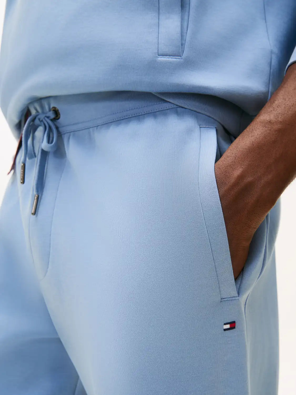 pantalon-jogging-tommy-hilfiger-bleu-homme-zoom