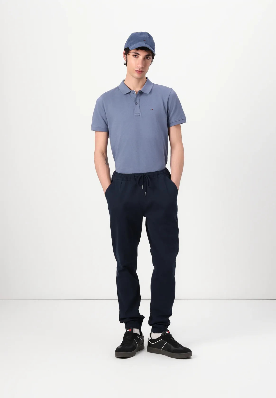 pantalon-tommy-jeans-homme-marine-porte