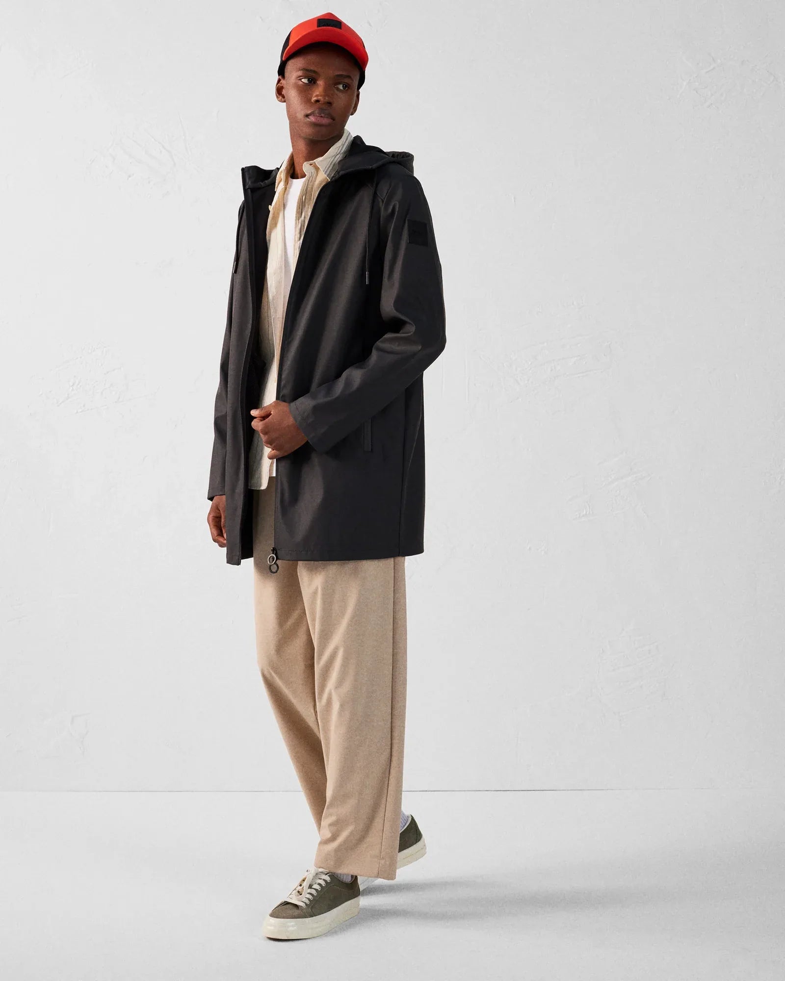 parka-jott-chester-noire-homme-porte_1