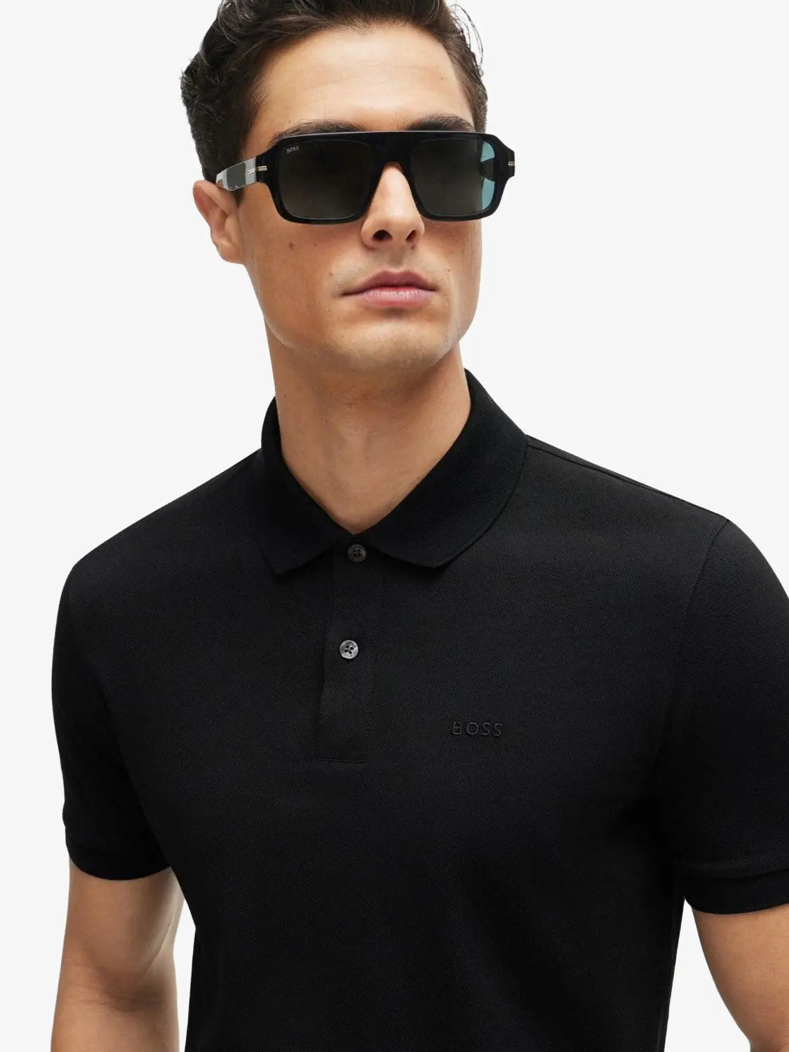 polo-noir-BOSS-50468362001-tenue2