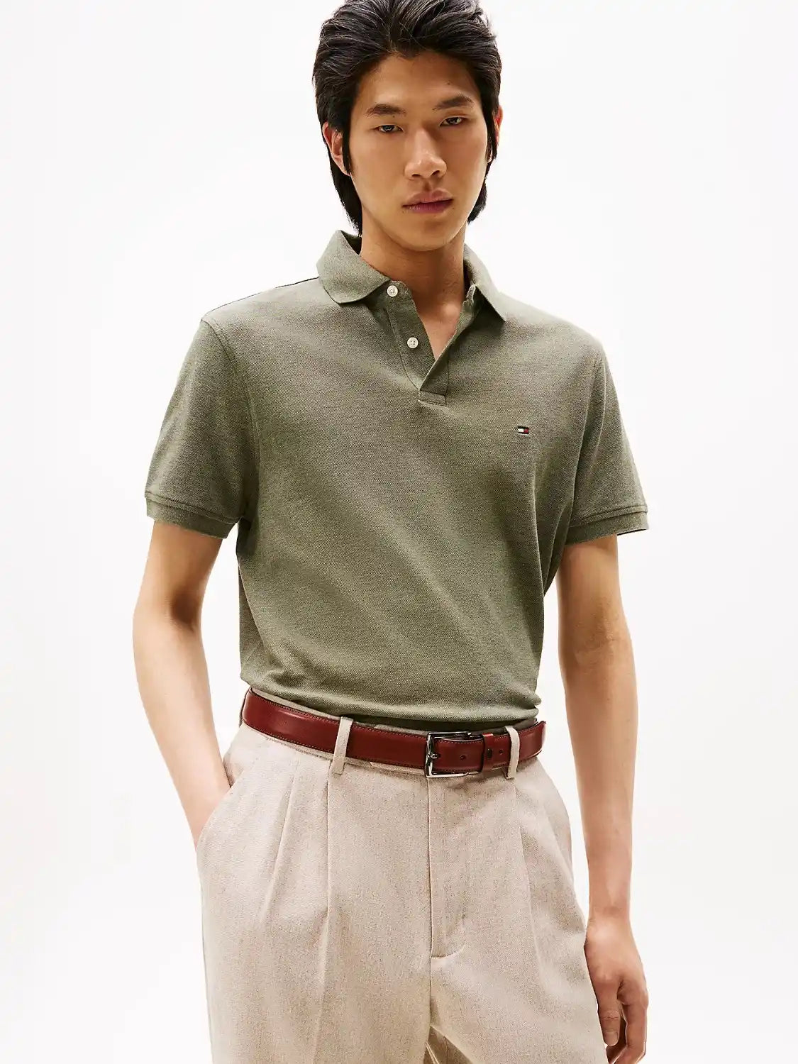 polo-tommy-hilfiger-kaki-homme-face
