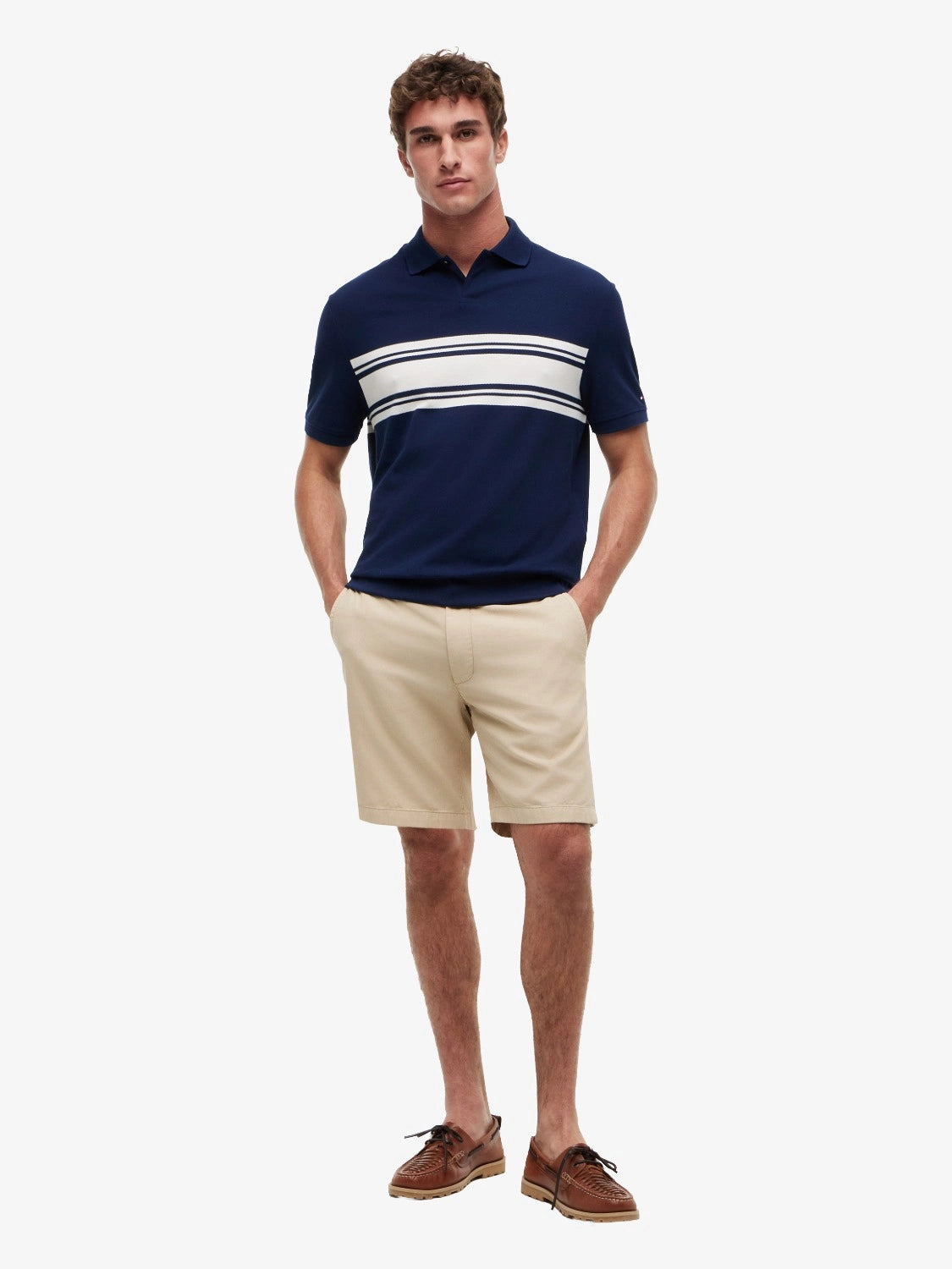 polo-tommy-hilfiger-marine-homme-MW0MW43291DCC-porte